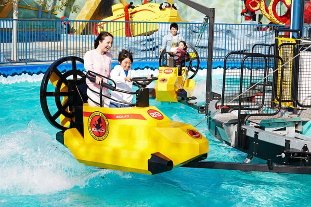 樂高樂園設施 #5 烏賊衝浪（S.Q.U.I.D surfer）