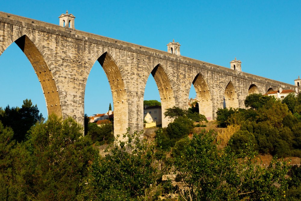 Cầu dẫn nước Aqueduto das Águas Livres