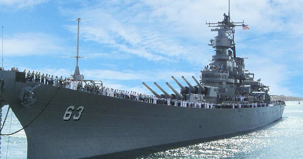 Đài Tưởng Niệm Chiến Hạm Missouri ở Hawaii