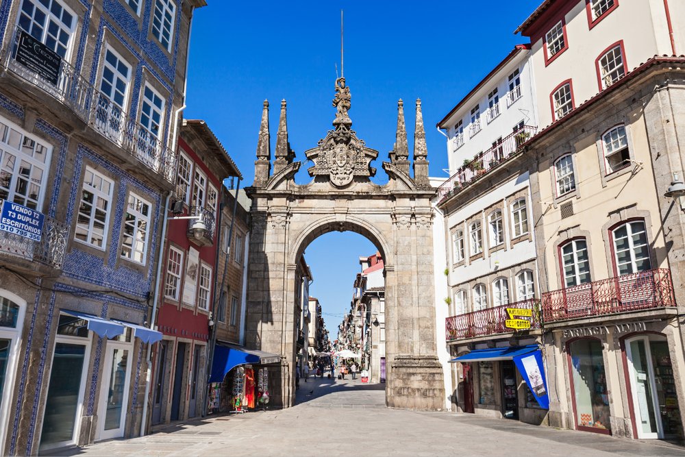 Cổng vòm Arco da Porta Nova