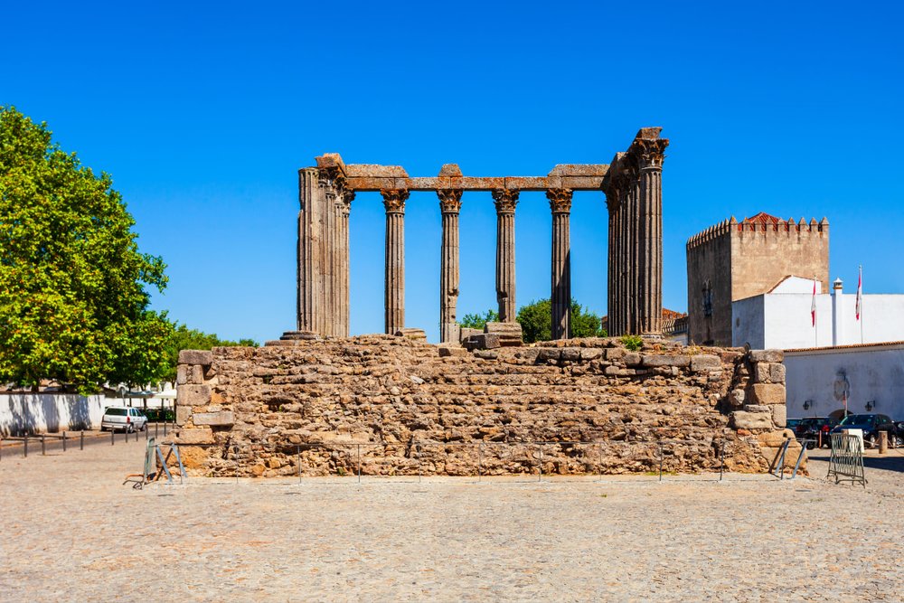 Đền thờ Templo de Diana