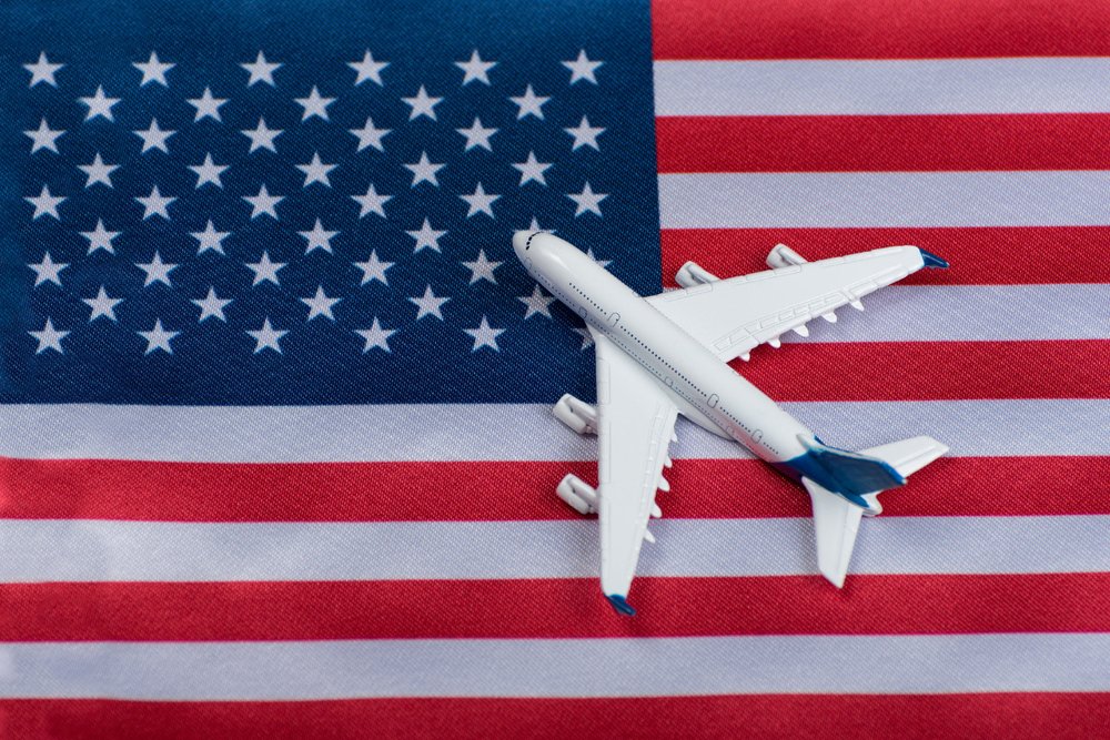 Máy Bay - Phương Tiện Di Chuyển Với Những Khoảng Cách Xa