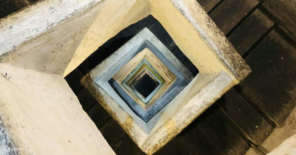  Khu Phố Tây Ban Nha Ngầm Ở Naples - Nước Ý