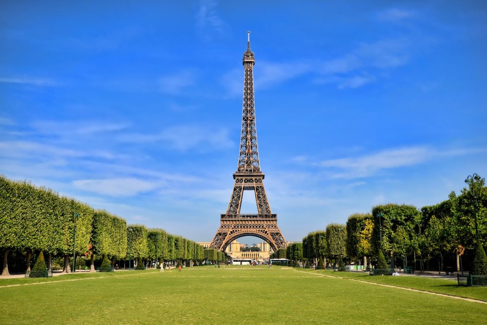 Tháp Eiffel - Biểu Tượng Vĩ Đại Của Paris