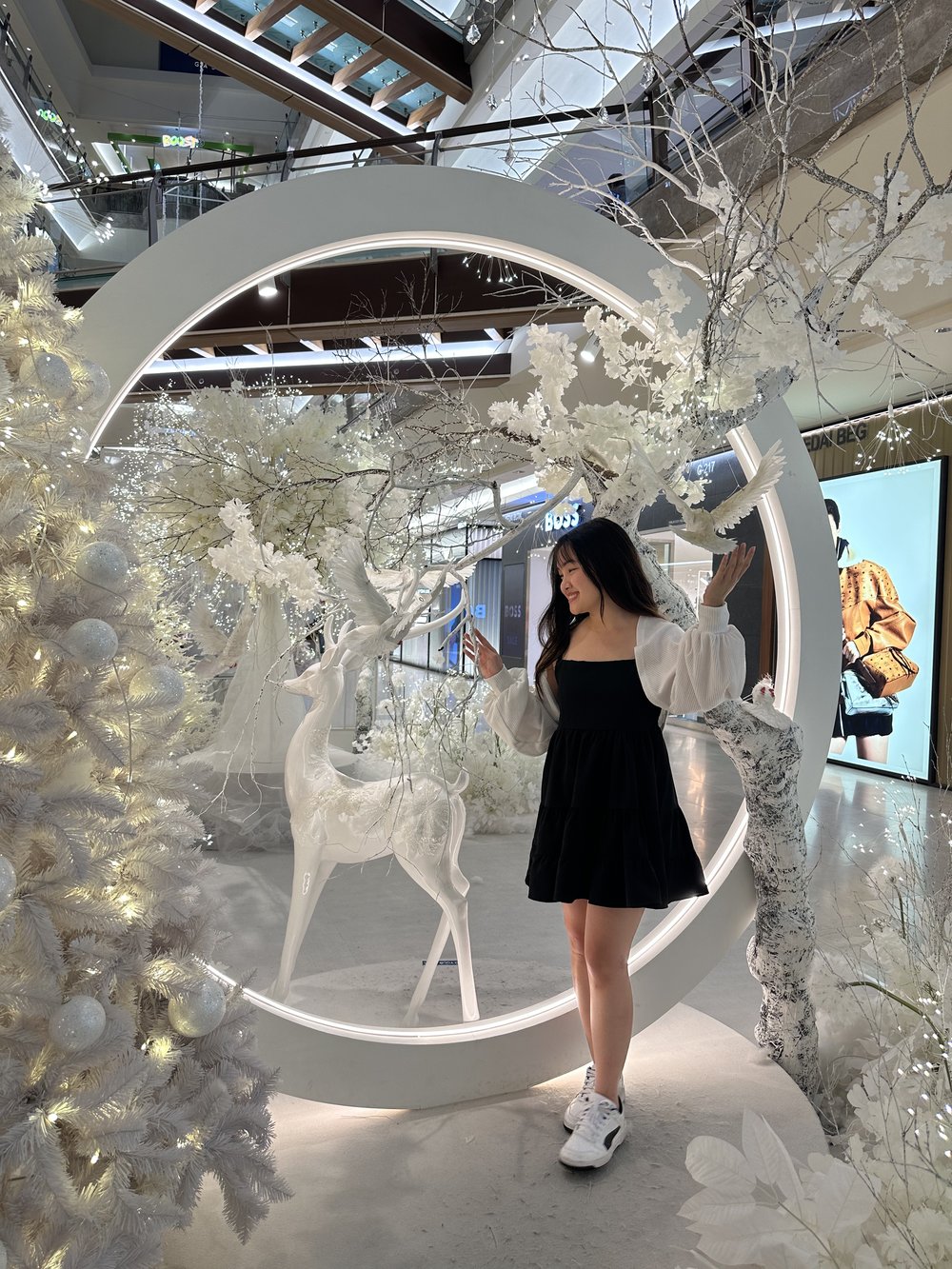 MY EN the gardens mall christmas deco 2024