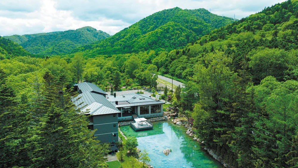 定山溪溫泉酒店, 奧定山溪溫泉佳松御苑旅館