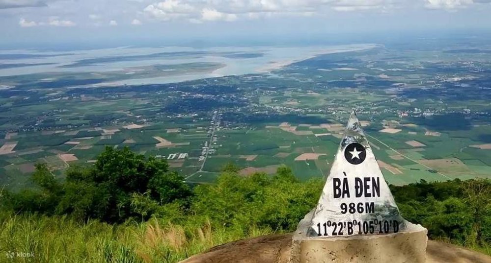 Khám Phá Thiên Nhiên Và Trekking