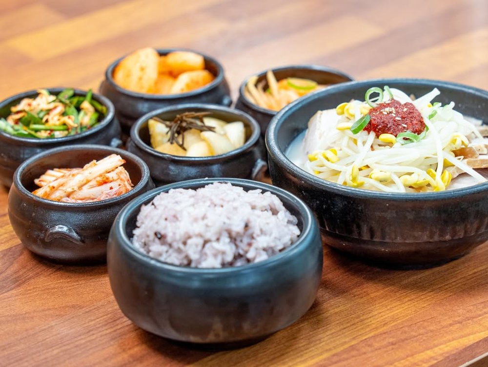 source: soonpoong.official|順風解酒湯飯 賢德店 (제주순풍해장국 함덕점)