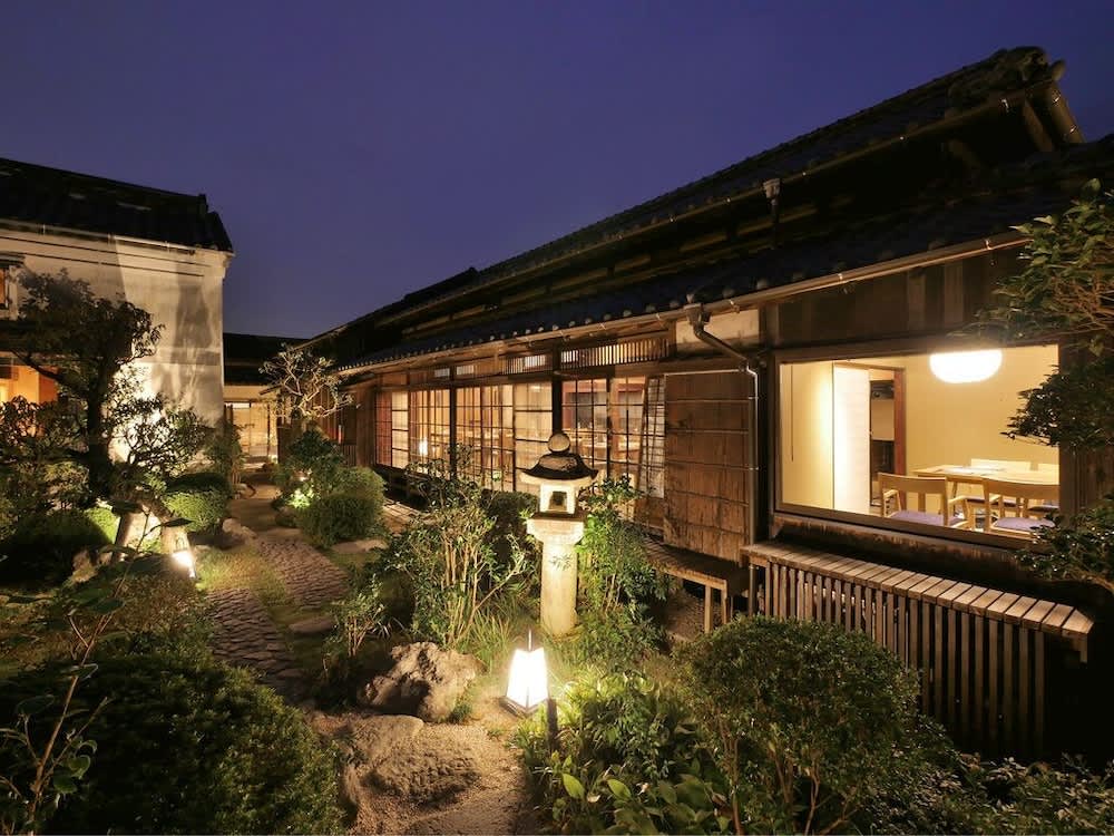 most beautiful and luxurious hotels in japan