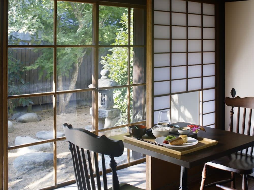 most beautiful and luxurious hotels in japan