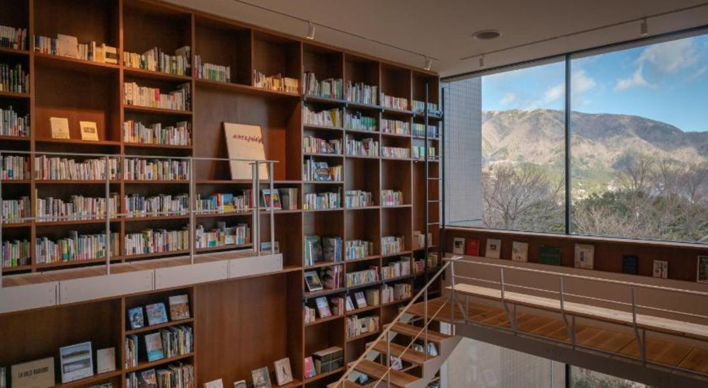 most beautiful and luxurious hotels in japan