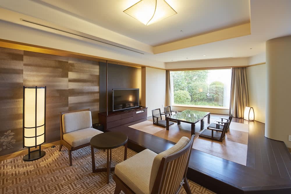 most beautiful and luxurious hotels in japan