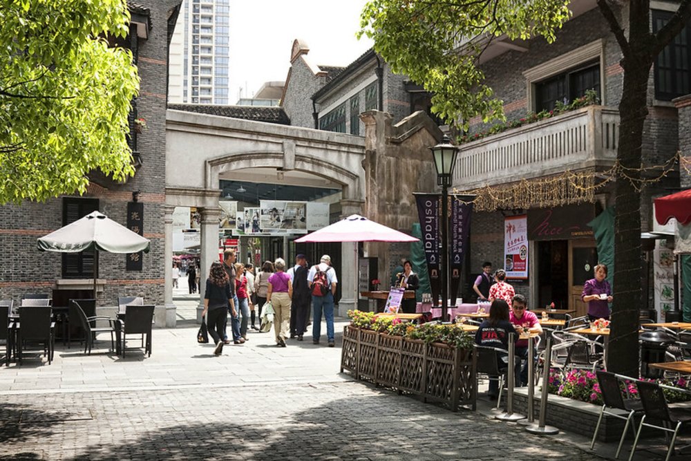 where to stay in shanghai