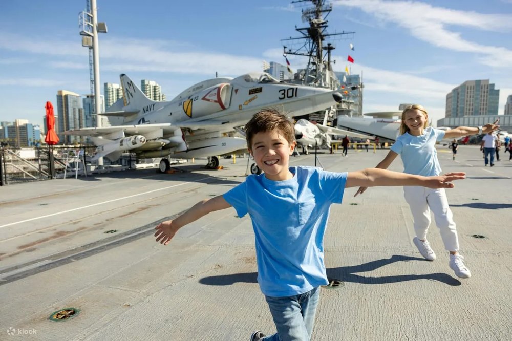 Bảo Tàng Hàng Không Mẫu Hạm USS Midway Museum