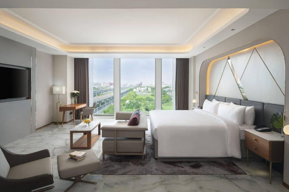 Best Affordable 5-Star Hotels in Bangkok