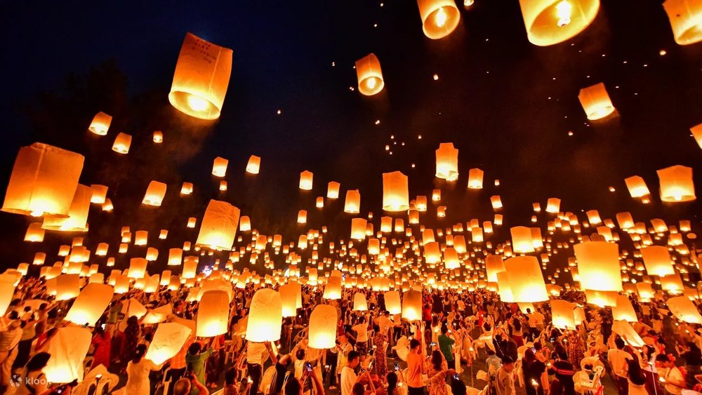 Lễ Hội Thả Đèn Trời Ở Bình Khê