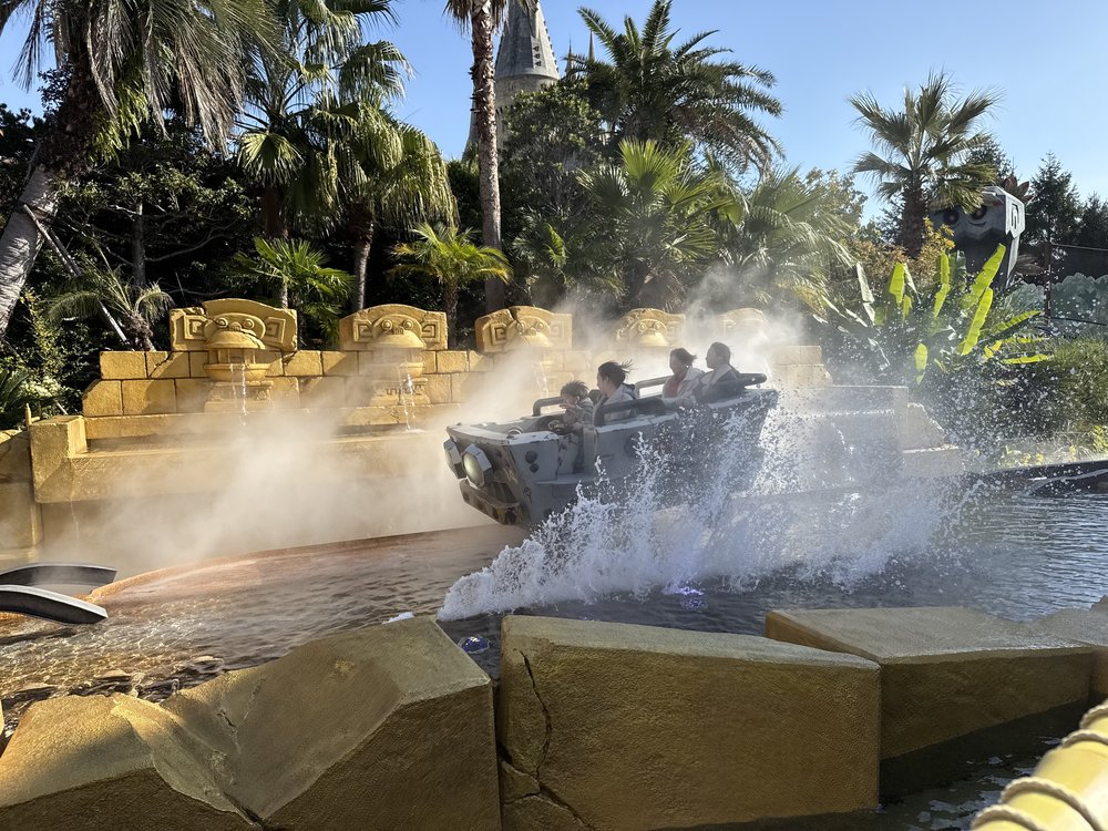 日本環球影城咚奇剛