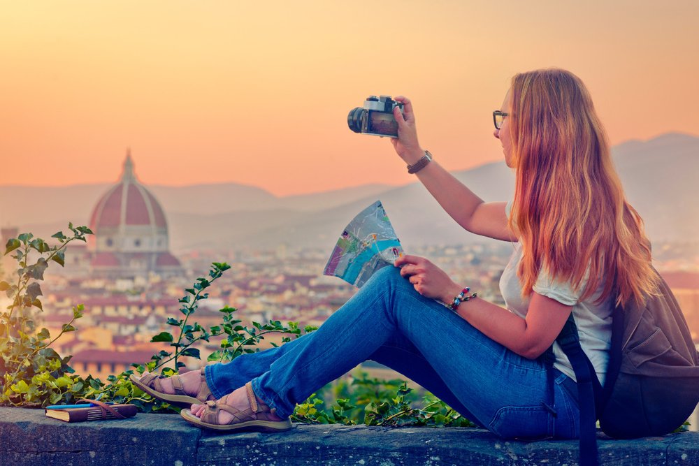 Các Tiện Ích Cần Thiết Khi Du Lịch Châu Âu 14 Ngày