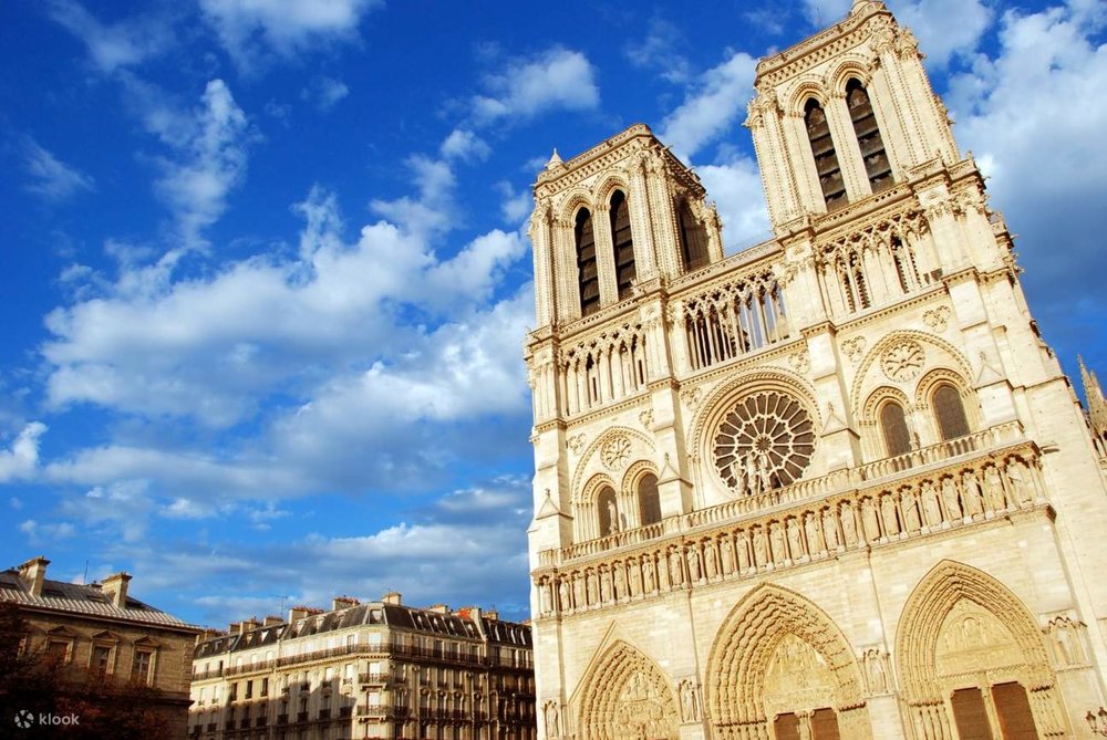 Nhà Thờ Đức Bà Notre Dame Ở Đâu?