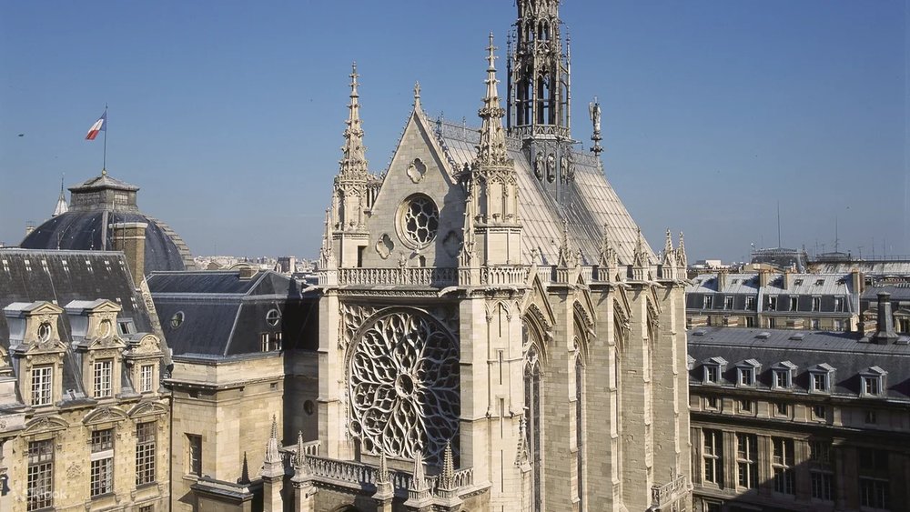  Nhà Thờ Sainte-Chapelle
