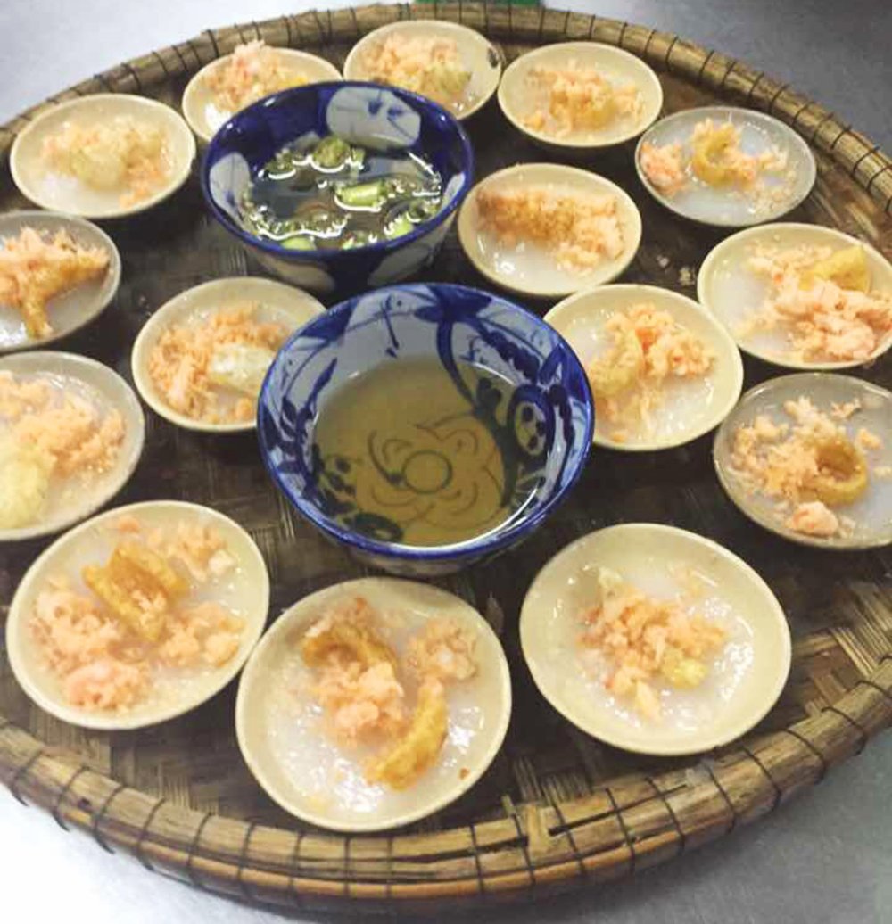  ベトナム料理　バインベオ