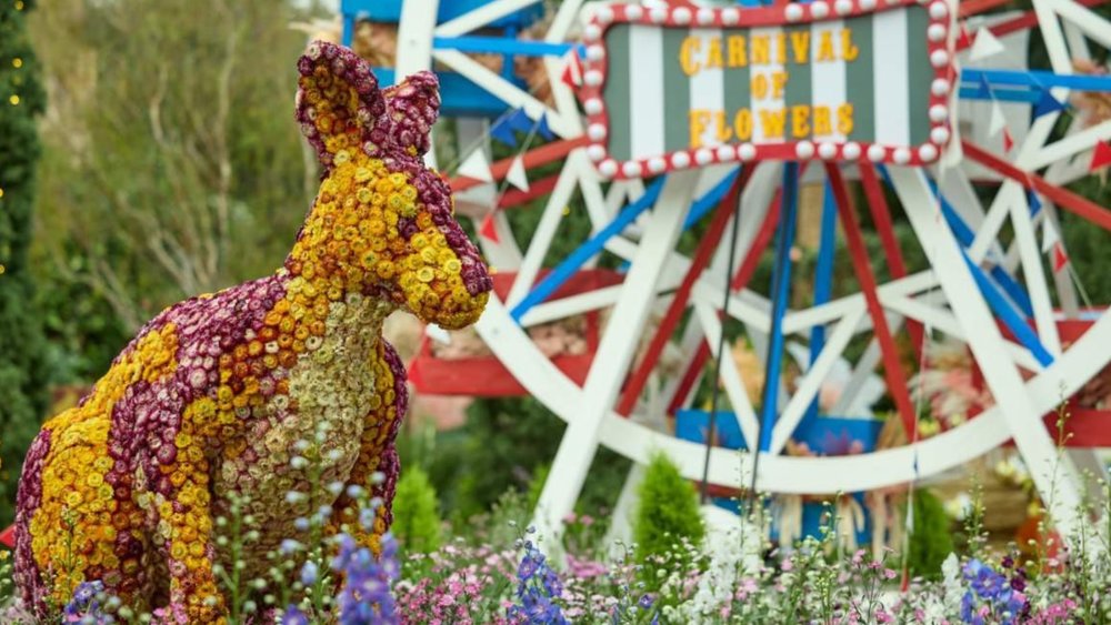 The Carnival of Flowers at Gardens by the Bay reimagines Aussie wildlife as floral arrangements!  