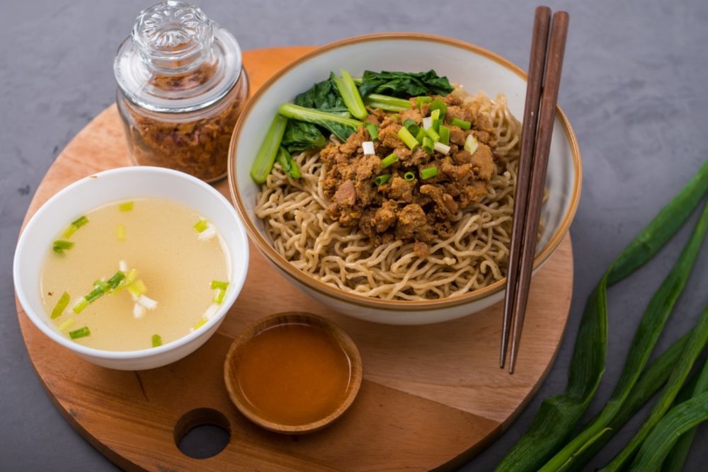 dinning options at bali airport