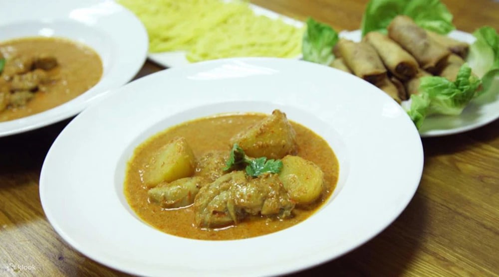 Tham Gia Lớp Học Nấu Món Ăn Địa Phương