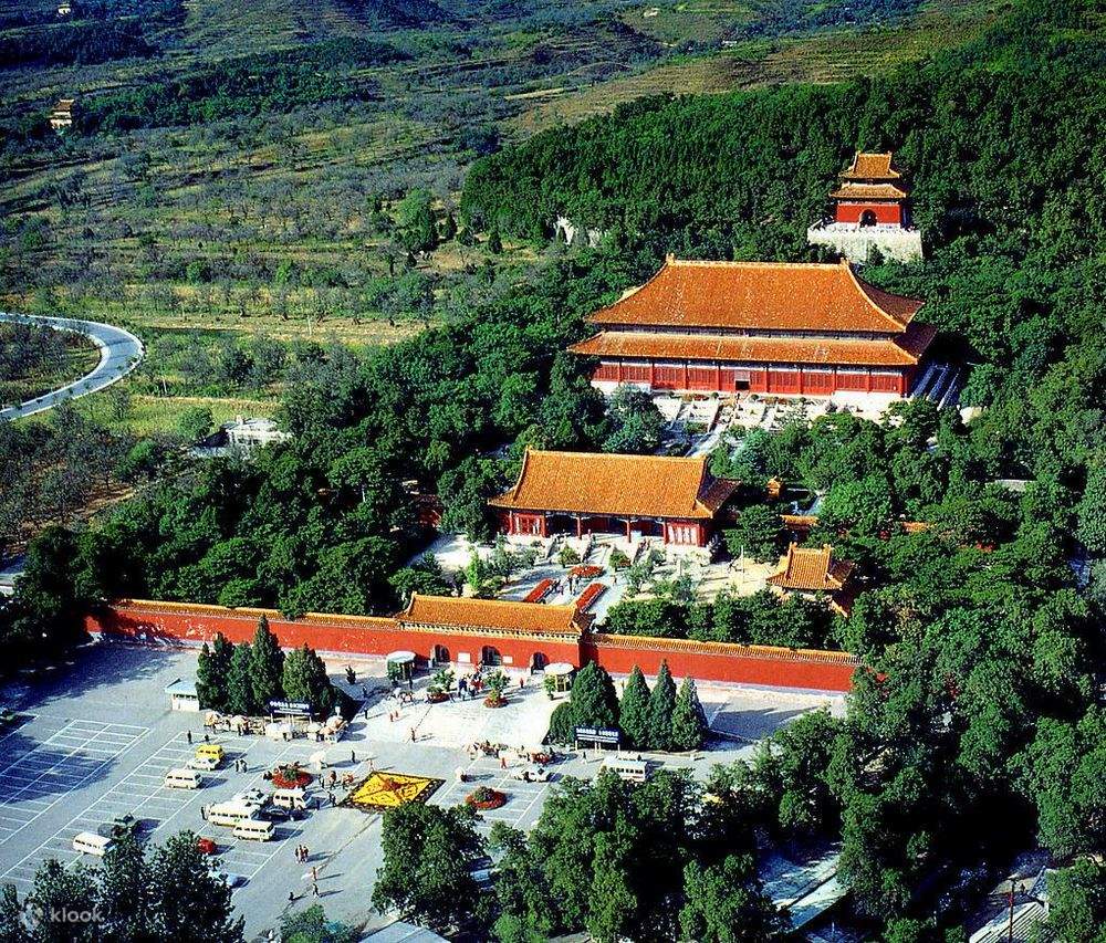 Thập Tam Lăng Ở Đâu?