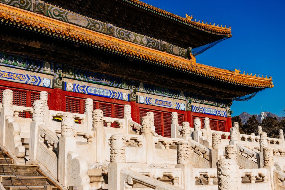 Khám Phá Định Lăng