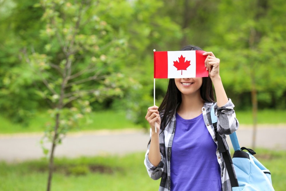 Chi Phí Visa Du Lịch Canada Bao Nhiêu?