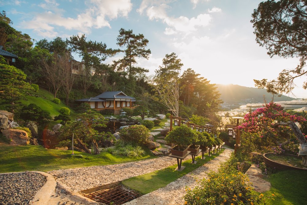 Giá Vé QUE Garden Tham Khảo