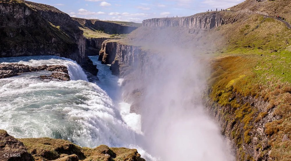 Gullfoss waterfall