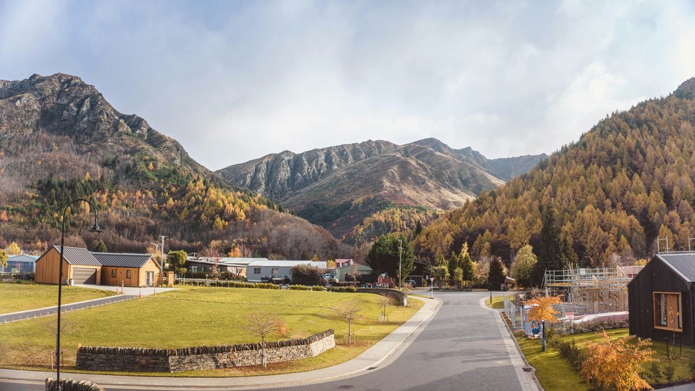 Neighborhood with a nice nature backdrop