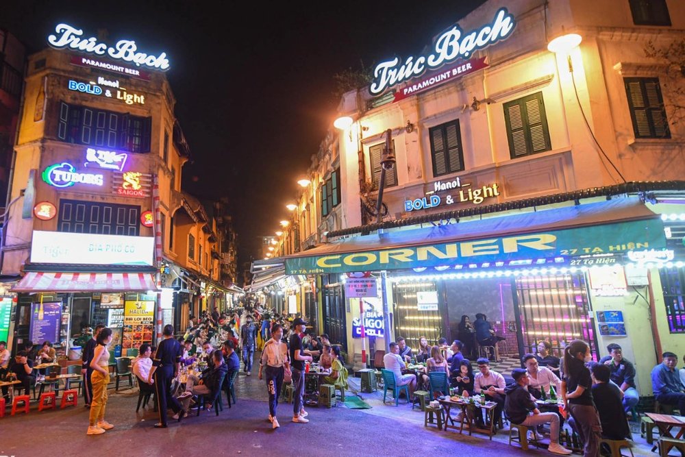 Phố Tạ Hiện Có Gì Chơi?