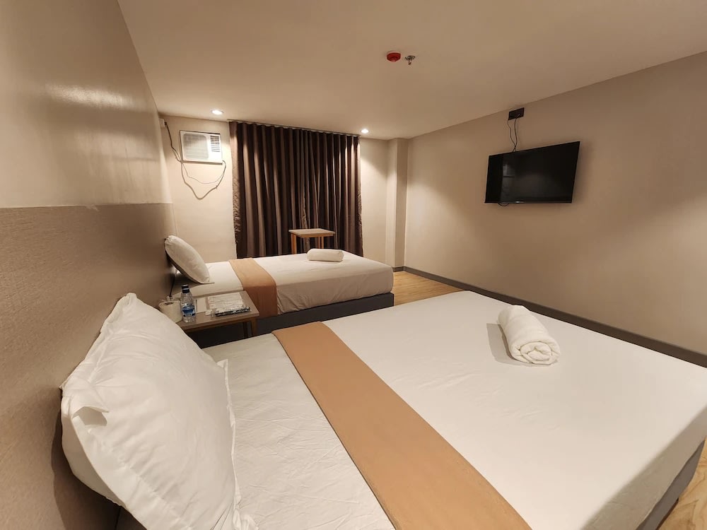 TRAVELITE EXPRESS HOTEL LA UNION 