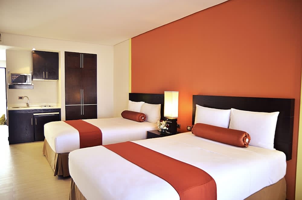 Thunderbird Resorts - Poro Point