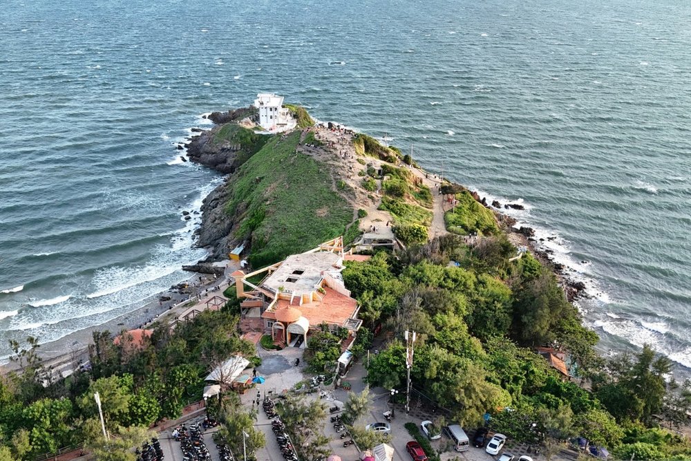 Mũi Nghinh Phong Có Địa Chỉ Ở Đâu?