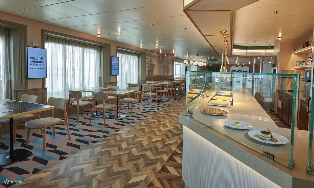 Mozzarella Ristorante & Pizzeria: Indulge in a mouthwatering selection of pasta and pizza, featuring both Western and vegetarian delights. Credits : Klook