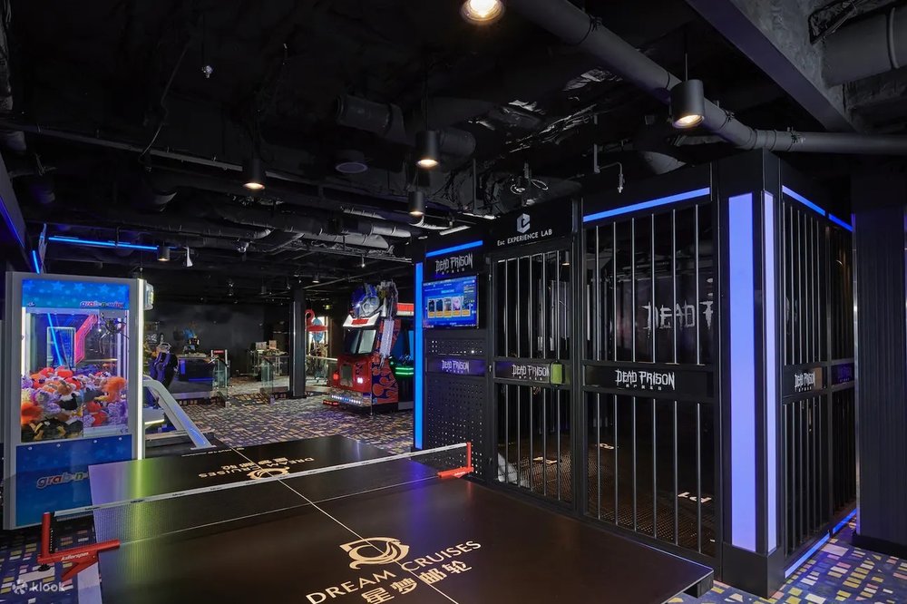 Get ready for the ultimate thrill ride with the newest VR and AR technology. Credits : Resorts World Cruises