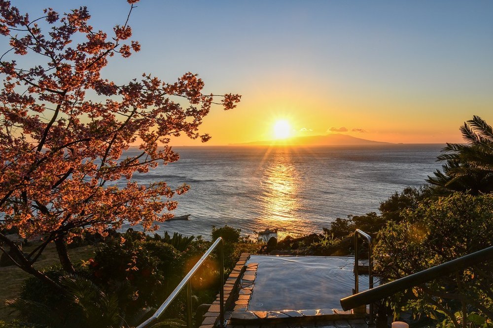best infinity onsen with views