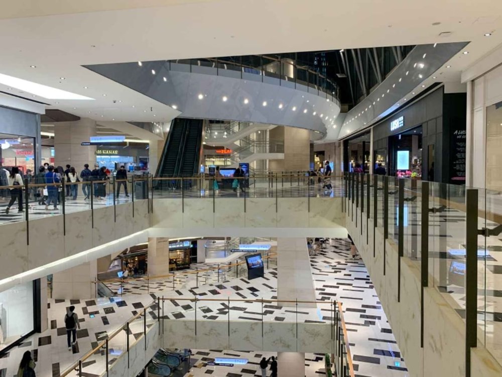 汝矣島櫻花節周邊景點, IFC Mall