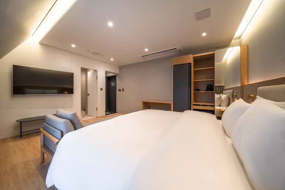 汝矣島櫻花節周邊酒店, 汝矣島凱富酒店 (Comfort Inn Yeouido)