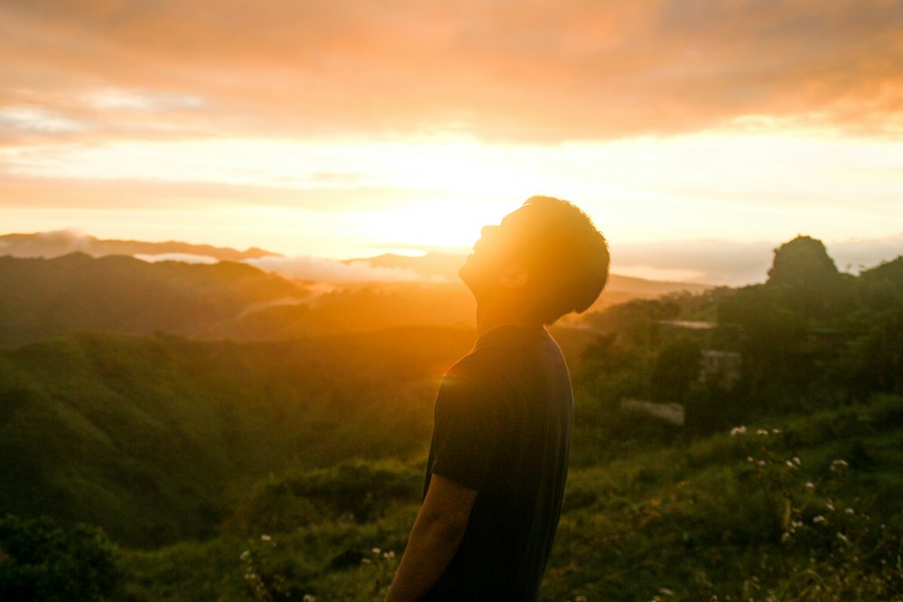 Sillouhette of a guy laughing