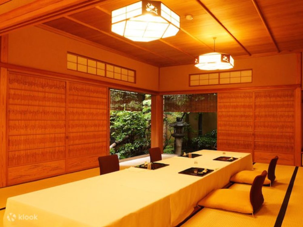 Nhà Hàng Truyền Thống Genyadana Hamadaya Ở Tokyo