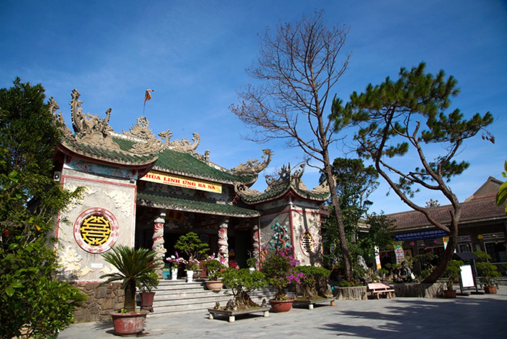 Chùa Linh Ứng Bà Nà - Núi Chúa