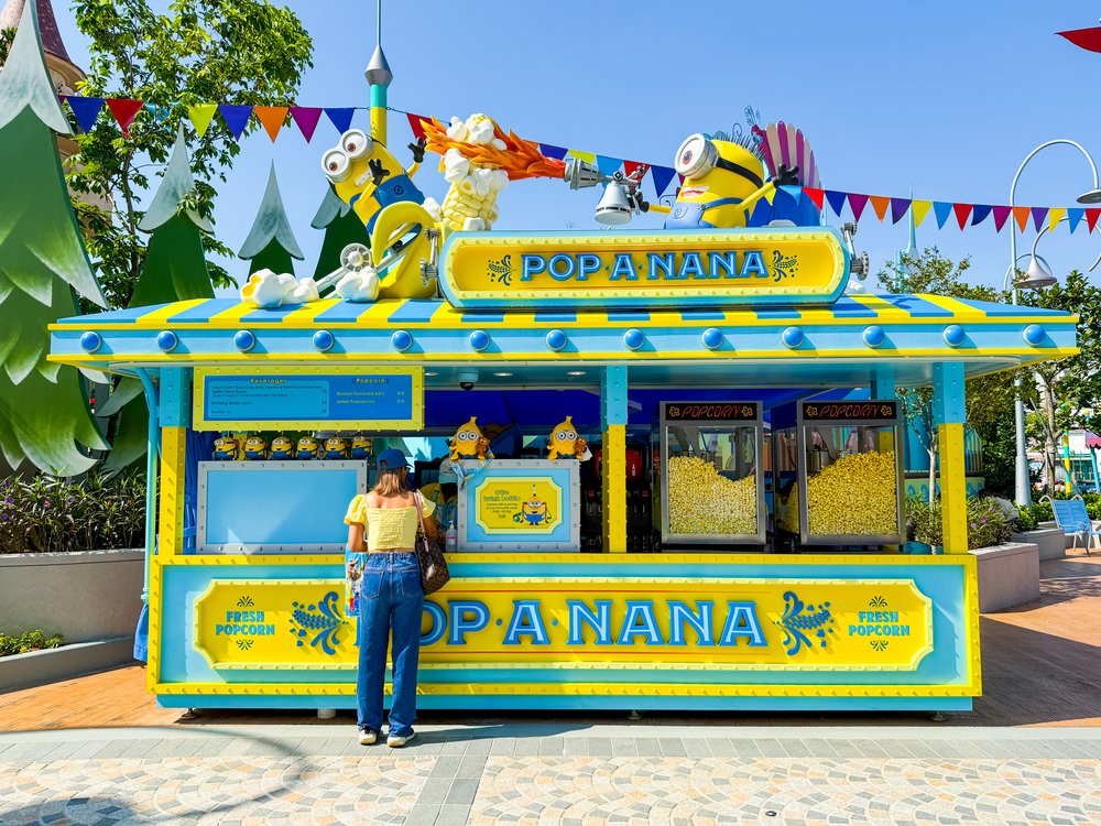 minion land singapore universal studios singapore