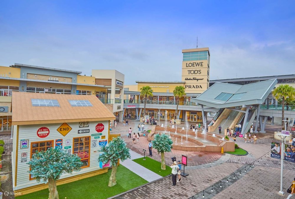 Gloria Outlet