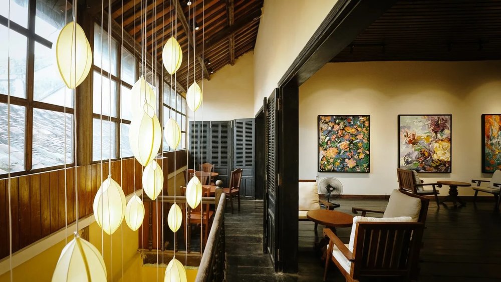 Vietnamese Dining Experience At LaQue Restaurant & Coffee in Hoi An