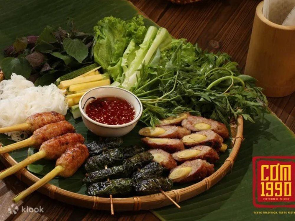 Experience Authentic Vietnamese Cuisine At Com 1990 Restaurant